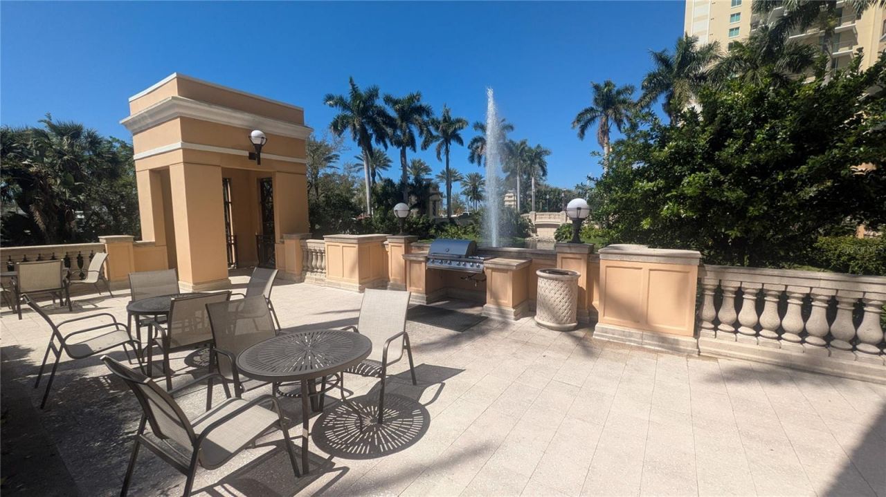 750 N Tamiami Trail, Unit 504, Sarasota, FL 34236 Photo