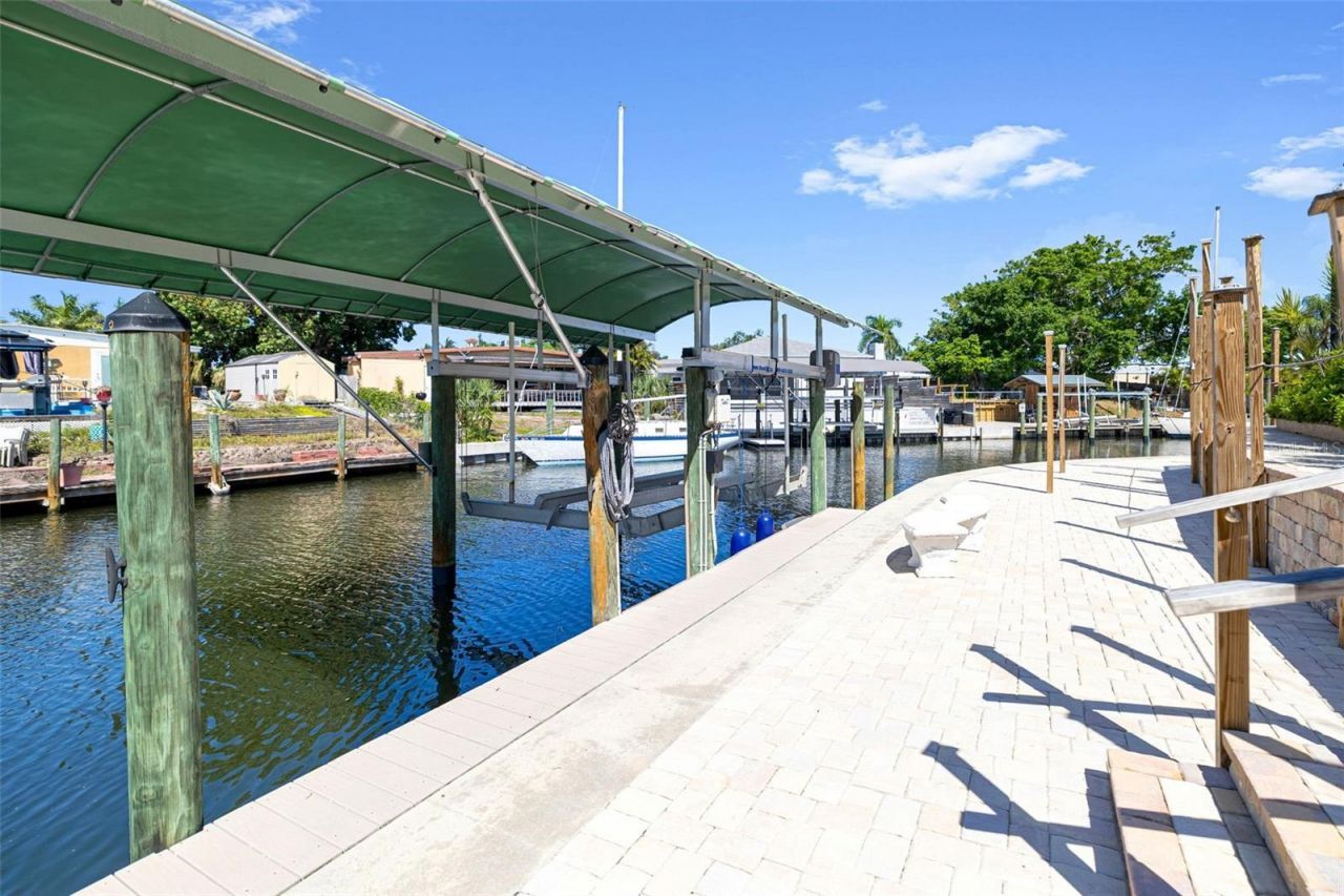 302 Bryn Mawr Island, Bradenton, FL 34207 Photo