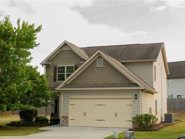 1215 Donington Circle , Lawrenceville, GA 30045