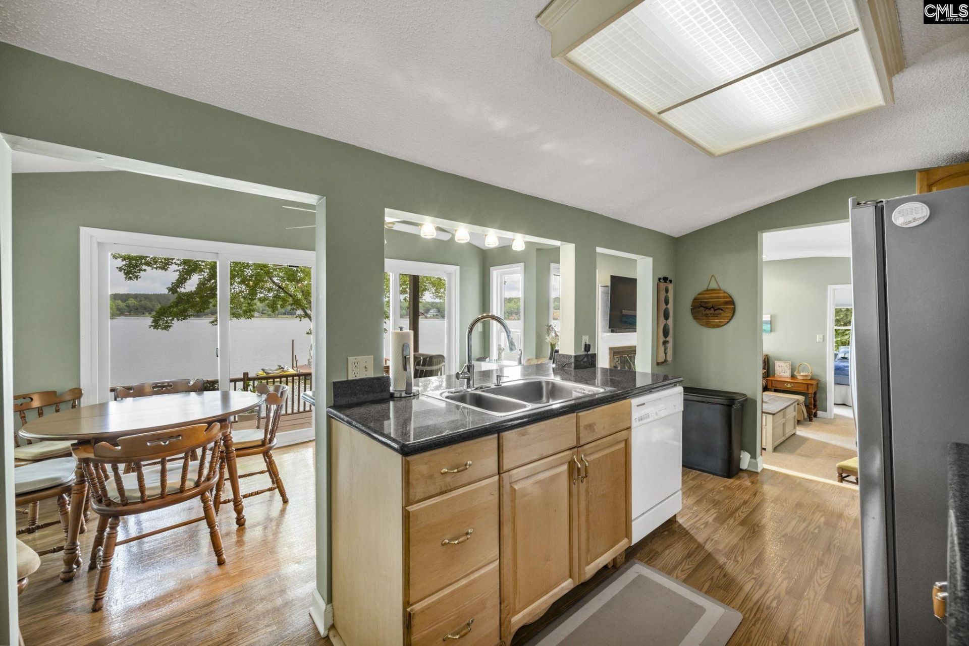 571 Shangri La Drive Photo 15