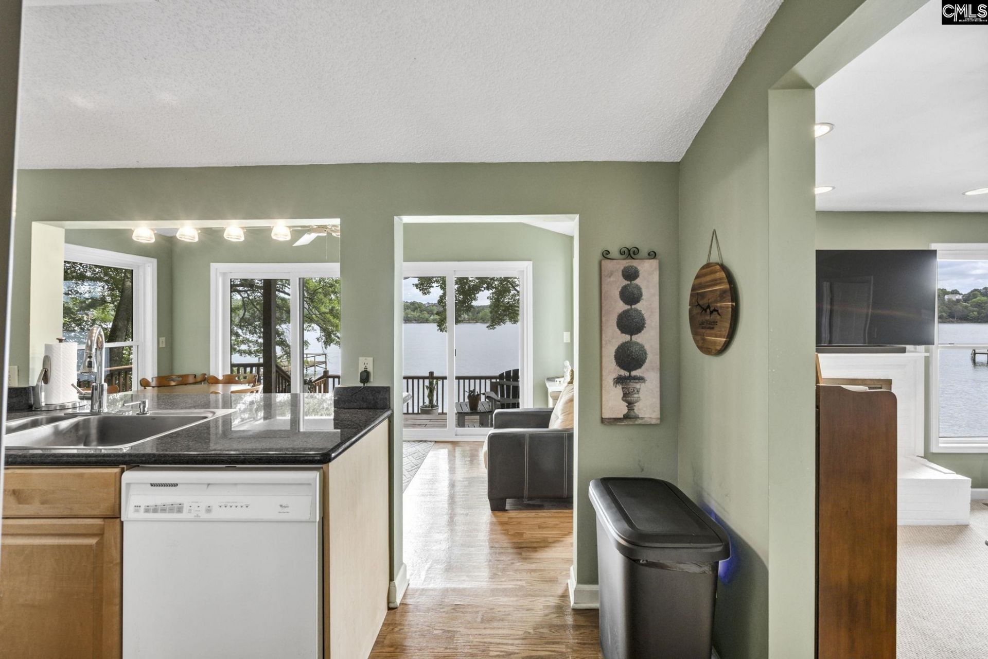 571 Shangri La Drive Photo 17