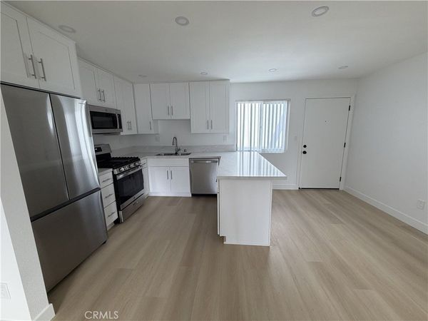 220 12th Street , Unit 19, Huntington Beach, CA 92648