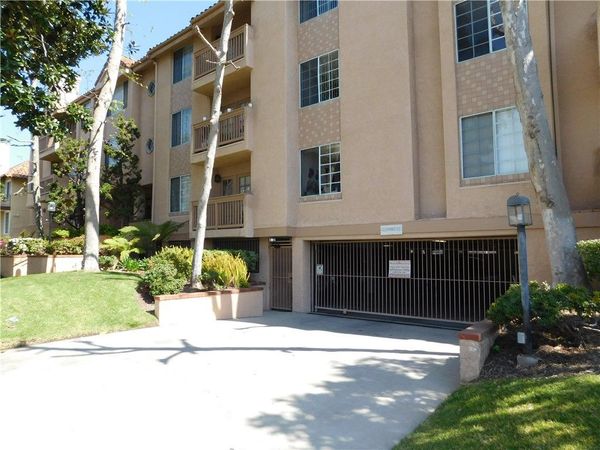 1616 S Barrington , Unit 105, Los Angeles, CA 90025