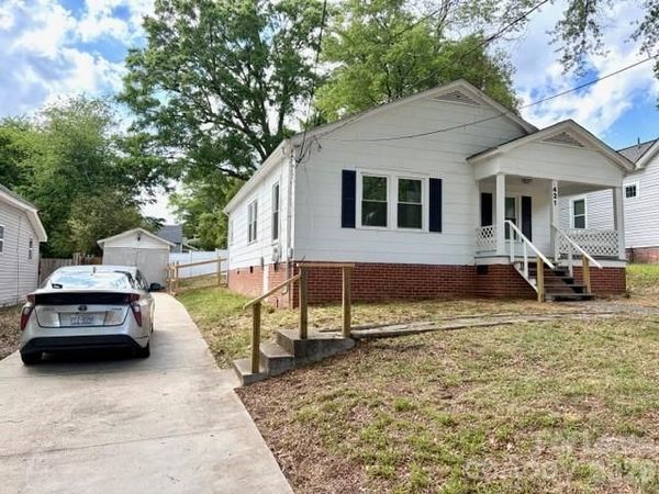 421 N East Avenue , Kannapolis, NC 28083