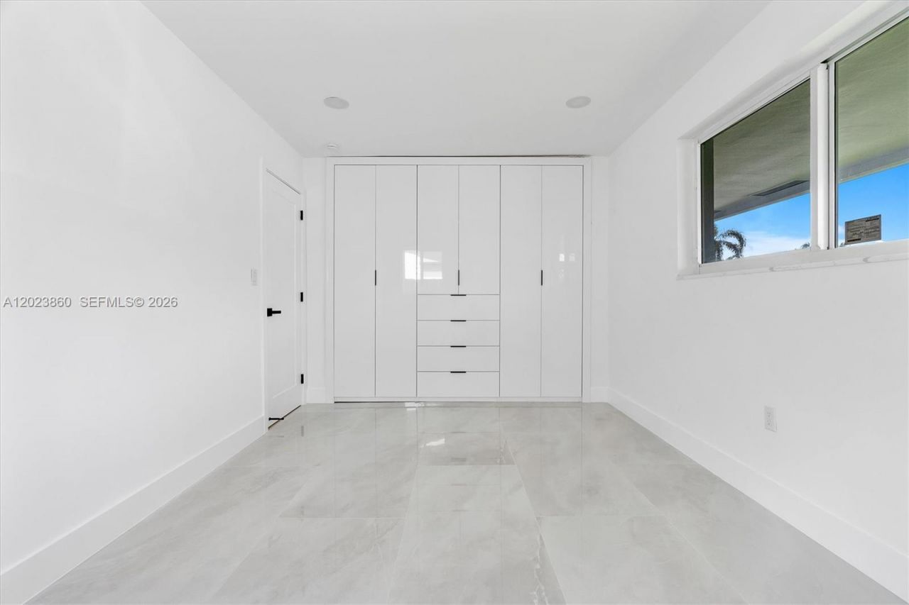 7860 NW 12th St , Pembroke Pines, FL 33024 Photo