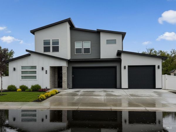 191 S Fuji Avenue, Emmett, ID 83617
