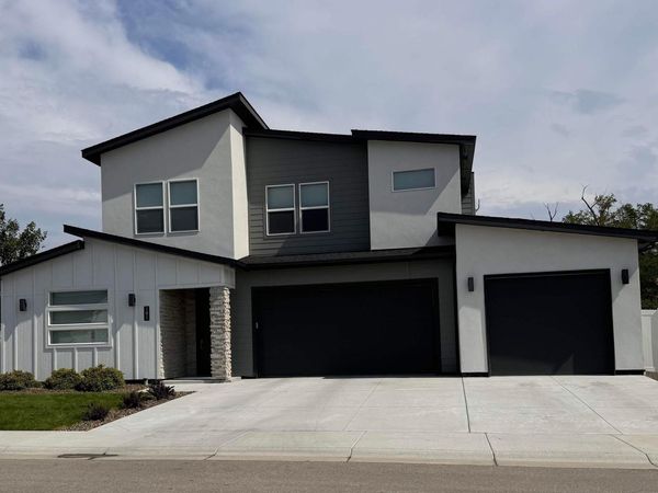 191 S Fuji Avenue, Emmett, ID 83617