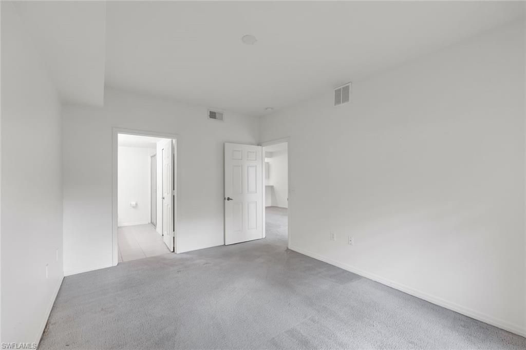 432 Valerie Way, Unit 102, Naples, FL 34104 Photo