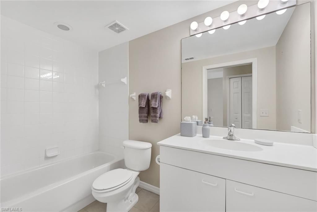 432 Valerie Way, Unit 102, Naples, FL 34104 Photo