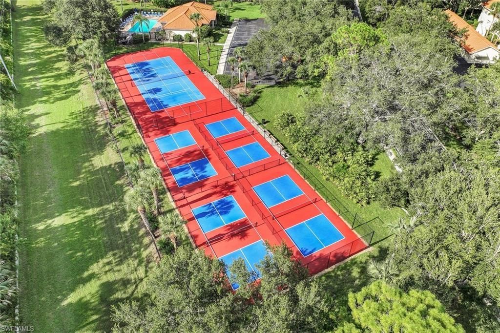 432 Valerie Way, Unit 102, Naples, FL 34104 Photo