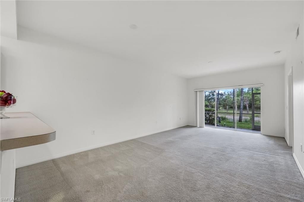 432 Valerie Way, Unit 102, Naples, FL 34104 Photo