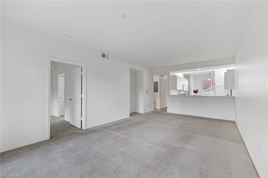 432 Valerie Way, Unit 102, Naples, FL 34104 Photo
