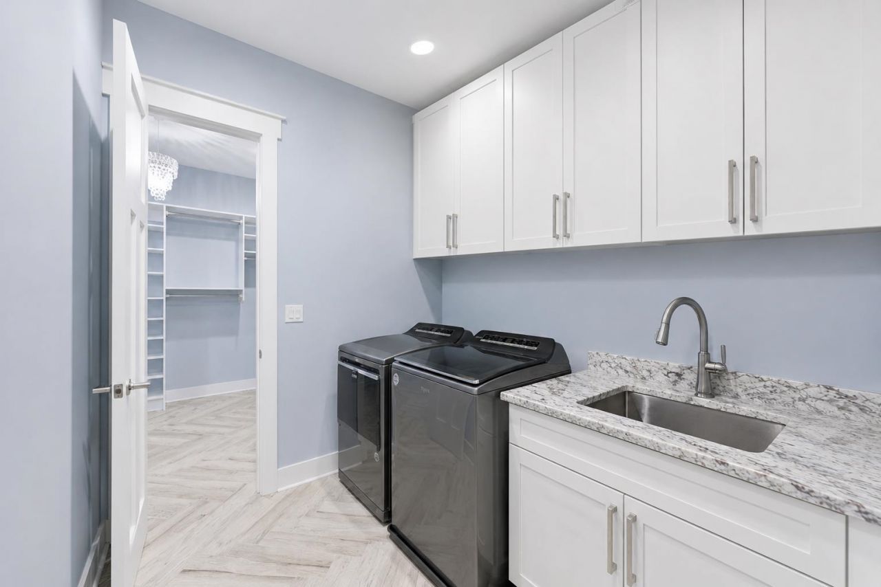 818 Morrall Dr. Photo 32