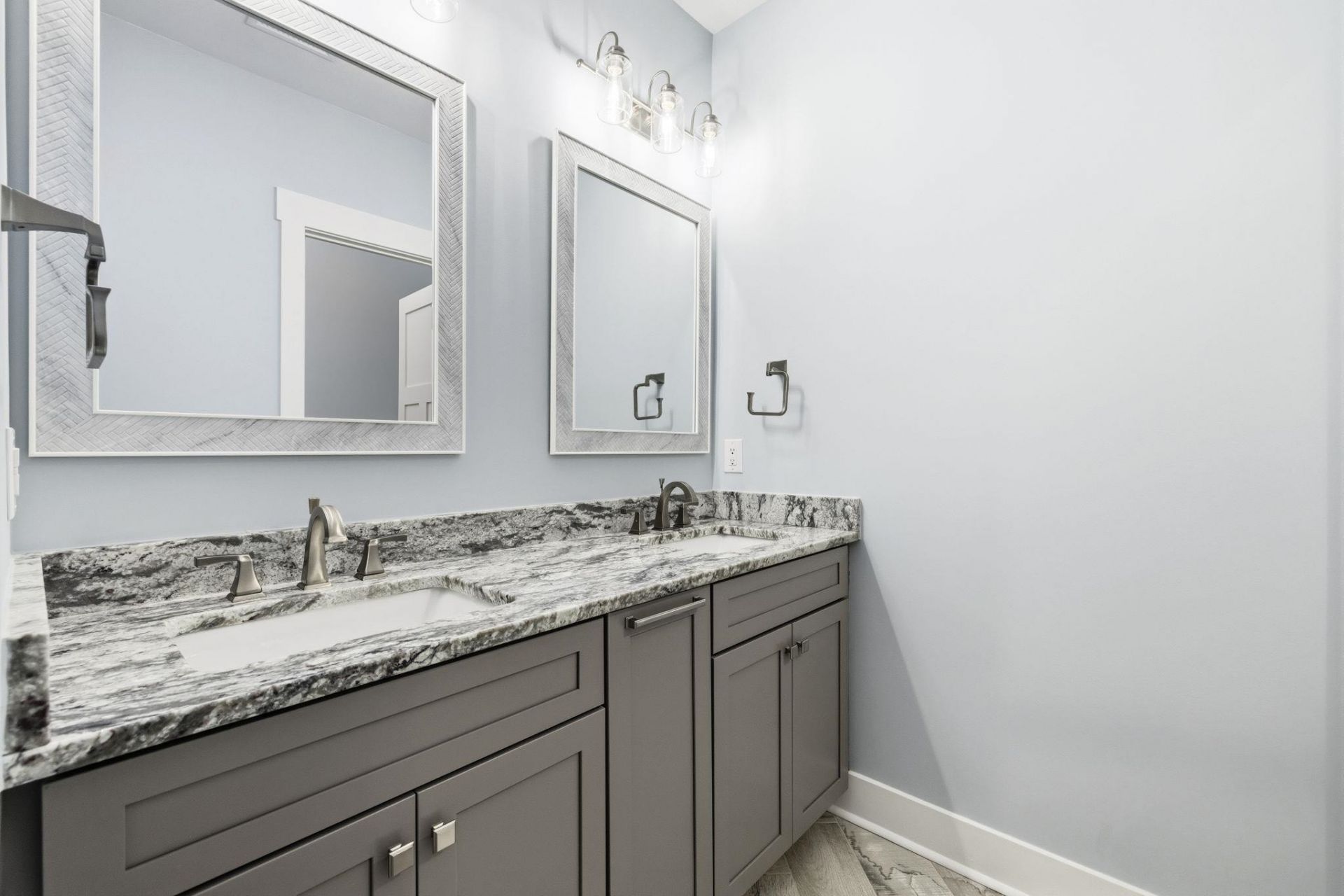 818 Morrall Dr. Photo 39