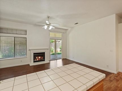8992 Panamint Ct, Elk Grove, CA 95624 Photo