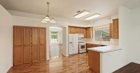 8992 Panamint Ct, Elk Grove, CA 95624 Photo