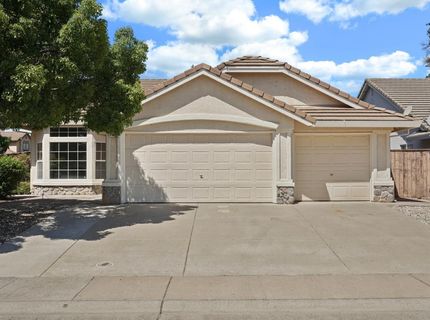 8992 Panamint Ct, Elk Grove, CA 95624 Photo