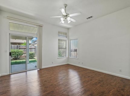 8992 Panamint Ct, Elk Grove, CA 95624 Photo