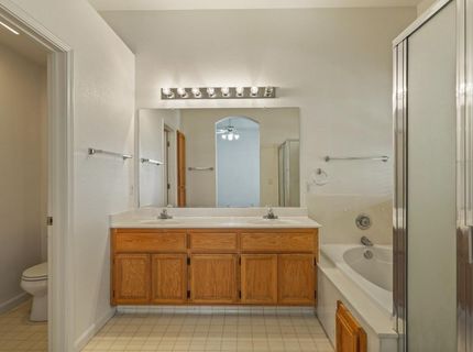 8992 Panamint Ct, Elk Grove, CA 95624 Photo