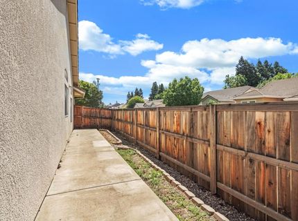 8992 Panamint Ct, Elk Grove, CA 95624 Photo