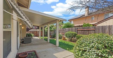 8992 Panamint Ct, Elk Grove, CA 95624 Photo
