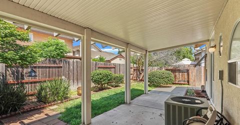 8992 Panamint Ct, Elk Grove, CA 95624 Photo