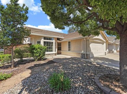 8992 Panamint Ct, Elk Grove, CA 95624 Photo