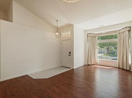 8992 Panamint Ct, Elk Grove, CA 95624 Photo