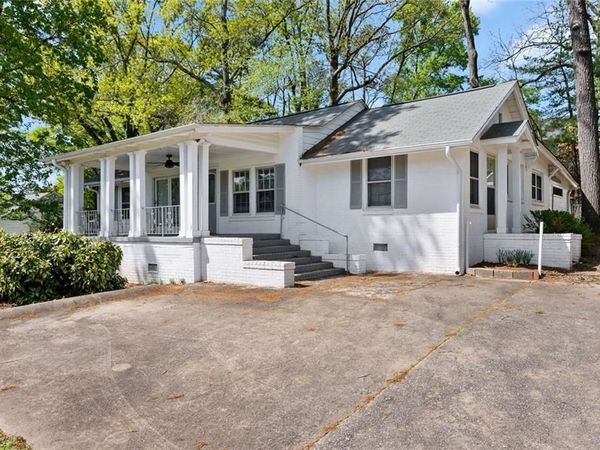 3247 N Fulton Avenue , Hapeville, GA 30354