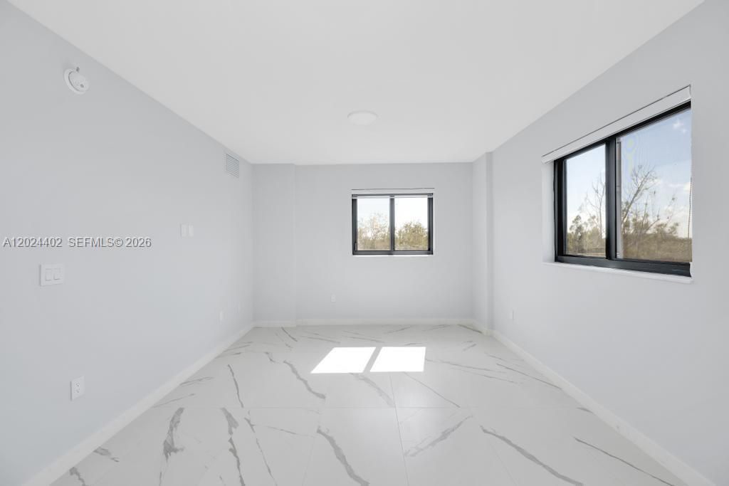 840 NE 130th Street , Unit 302, North Miami, FL 33161 Photo