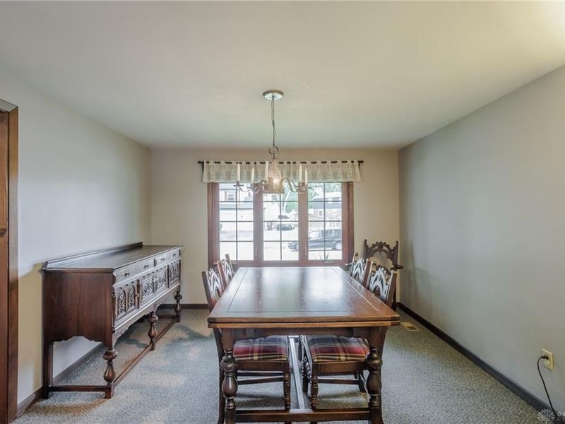 209 Brentwood Drive, Englewood, OH 45322 Photo 5