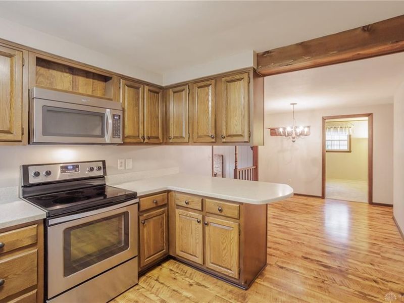 209 Brentwood Drive, Englewood, OH 45322 Photo 6