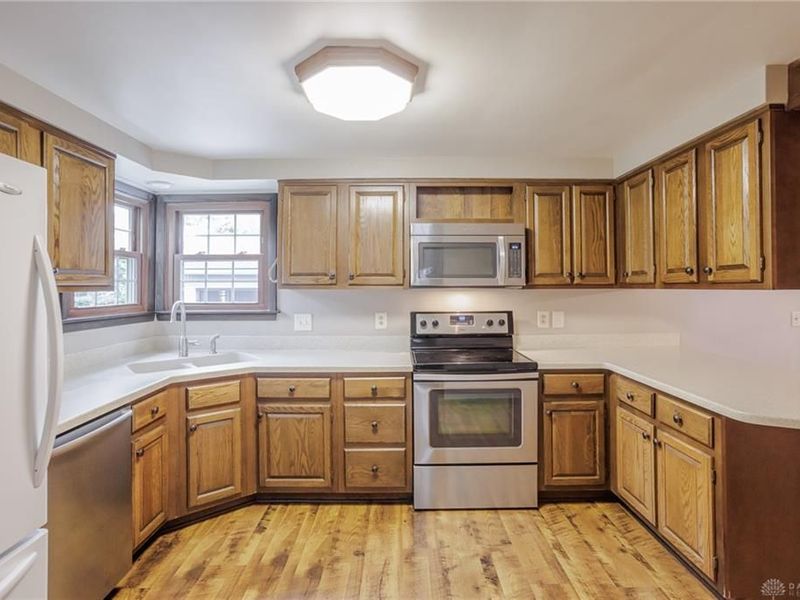 209 Brentwood Drive, Englewood, OH 45322 Photo 8