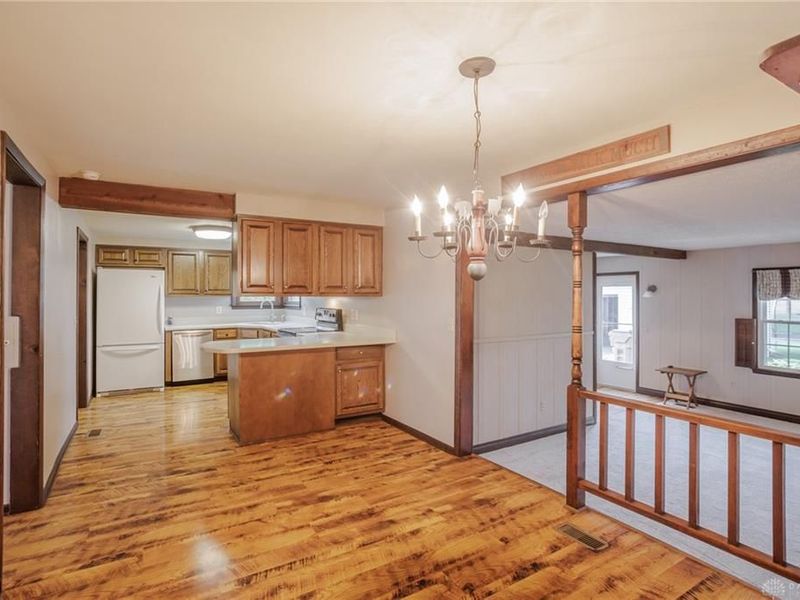 209 Brentwood Drive, Englewood, OH 45322 Photo 9