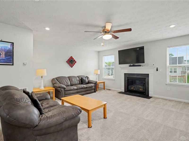 157 Cresting Road, Fairborn, OH 45324 Photo 11
