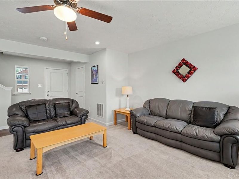 157 Cresting Road, Fairborn, OH 45324 Photo 9