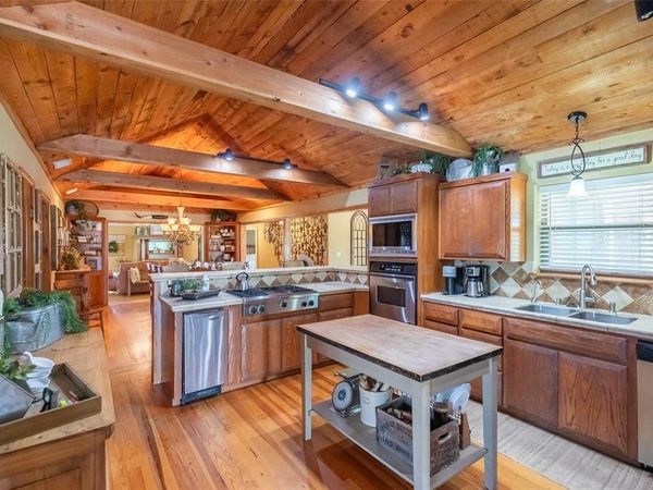 12999 Co Rd 250, Clyde, TX 79510