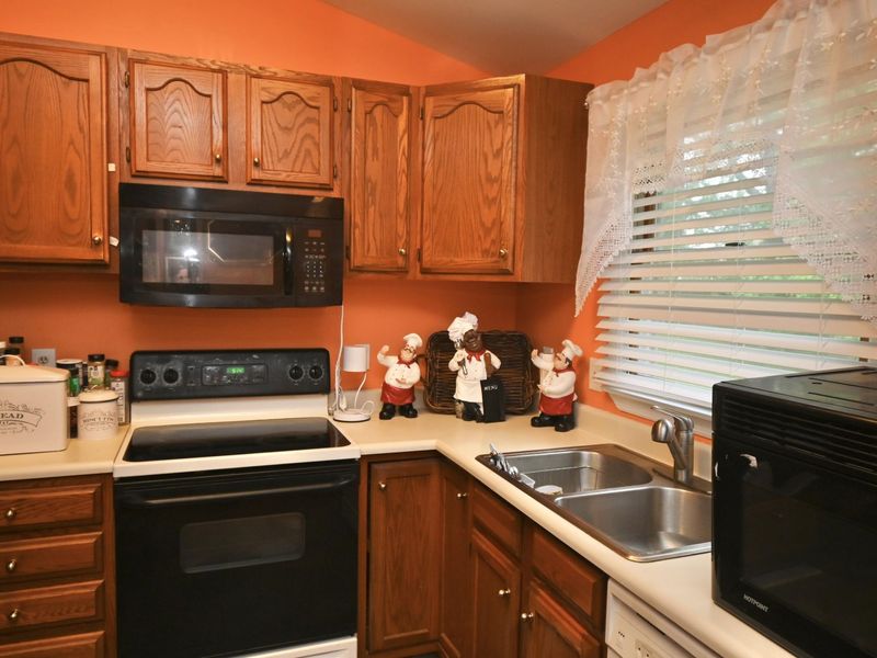 29 W Cobblestone Court, Florence, KY 41042 Photo 16