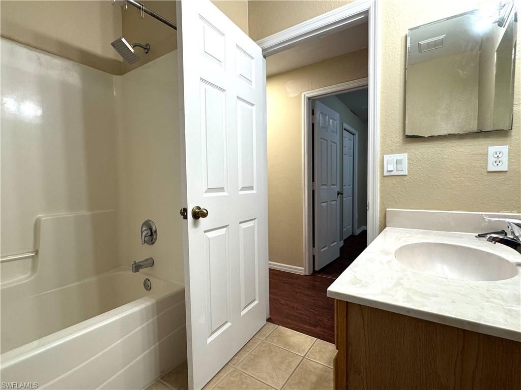 117 Shadow Lakes Dr, Lehigh Acres, FL 33974 Photo