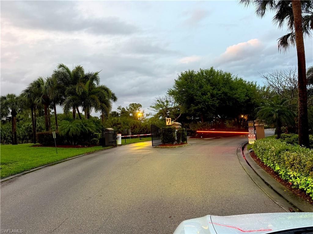 117 Shadow Lakes Dr, Lehigh Acres, FL 33974 Photo