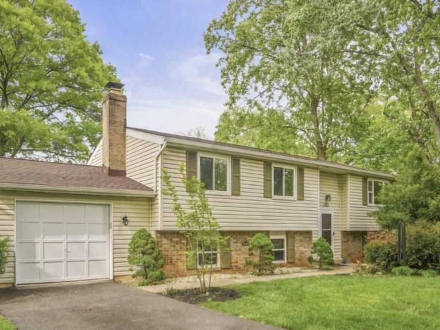 9001 Bannister Lane, Gaithersburg, MD 20879 Main Photo