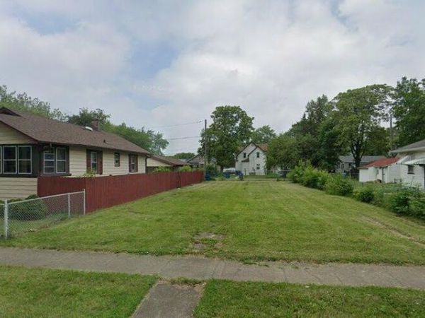 1441 E Oak Street , Kankakee, IL 60901