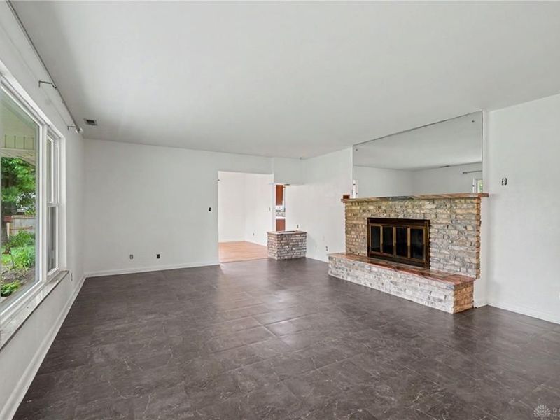1531 Woodman Drive, Dayton, OH 45432 Photo 11