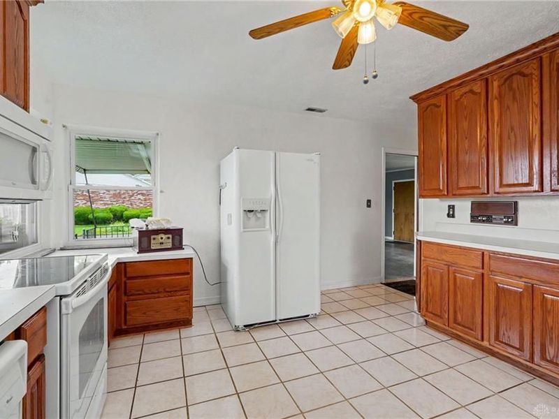 1531 Woodman Drive, Dayton, OH 45432 Photo 18