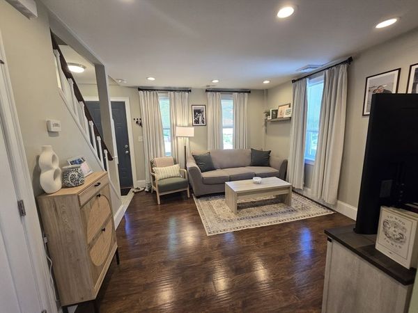 21-23 Shaw St, Unit 23, Weymouth, MA 02191