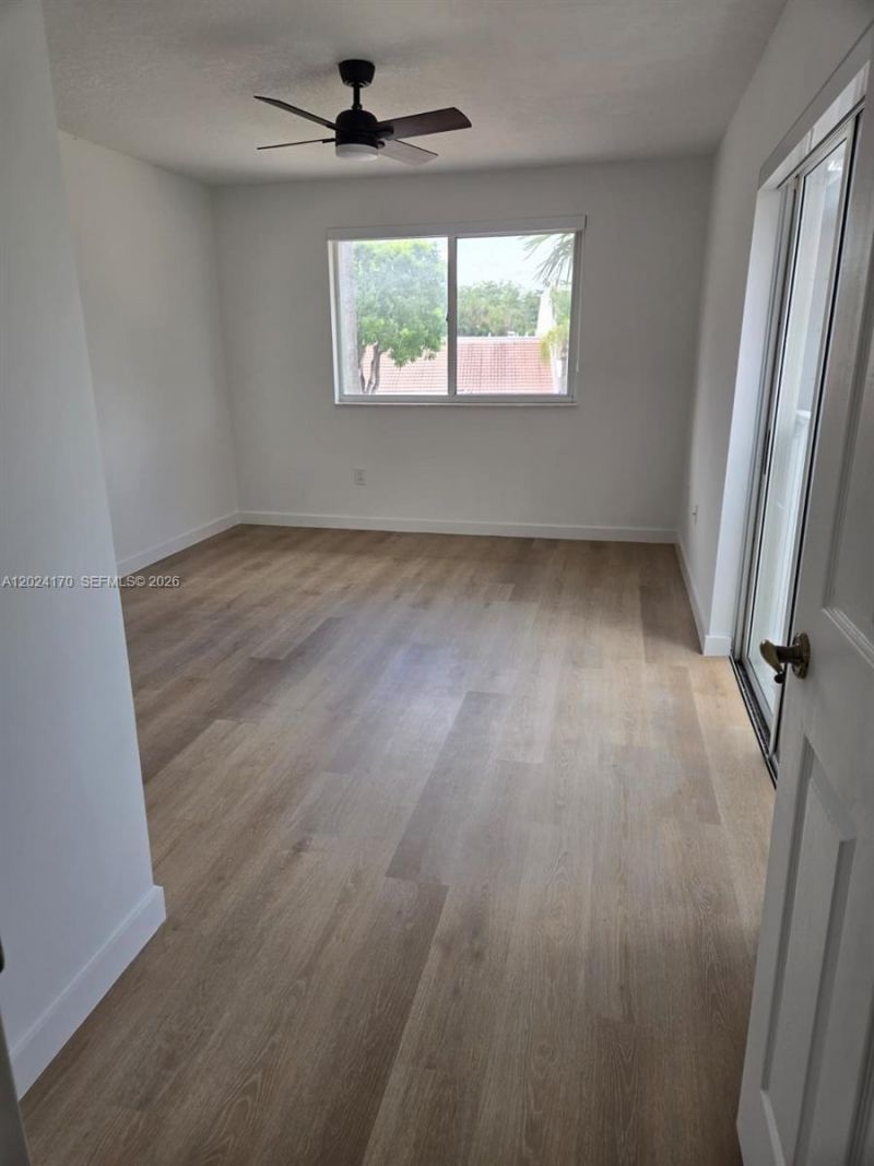 9835 NW 43rd Ter, Unit 9835, Doral, FL 33178 Photo