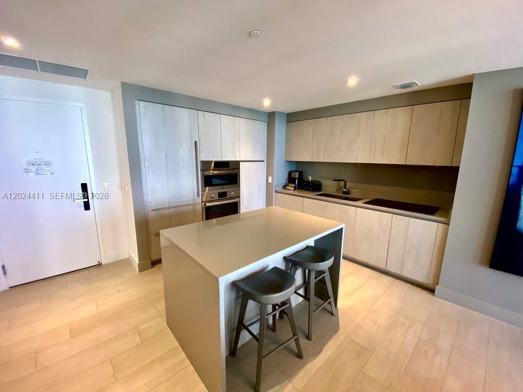 4010 S Ocean Dr, Unit R2607, Hollywood, FL 33019 Photo