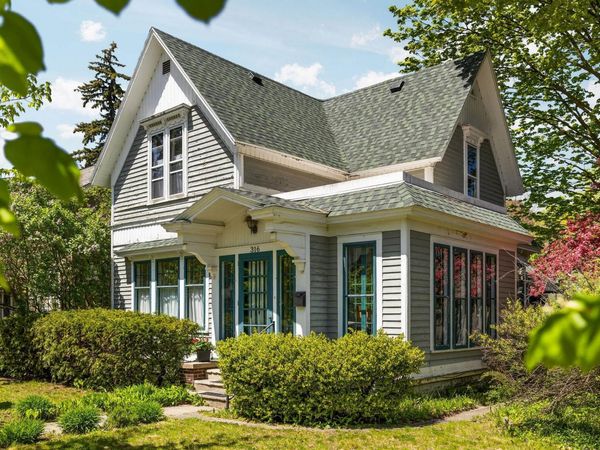 316 Seventh Street, Traverse City, MI 49684