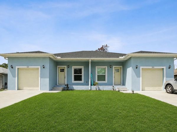 321 CAMILLIA LANE, PORT CHARLOTTE, FL 33954