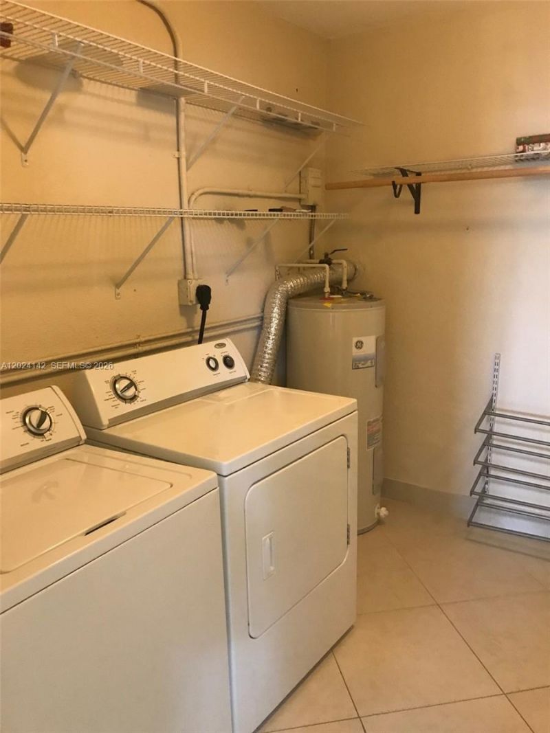 9800 SW 12th Ter , Unit 9800, Miami, FL 33174 Photo
